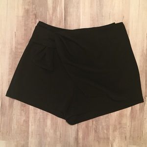 Skort